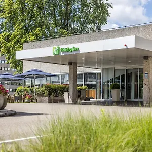Отель Centre By Ihg